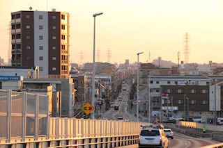 新浜通りの方向