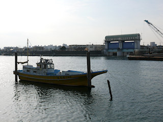 新川東水門2009年12月